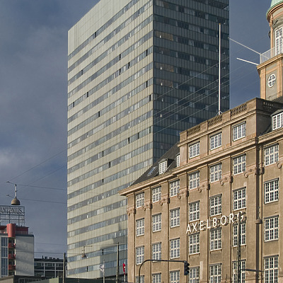Radisson SAS Royal Hotel by Cesar Serrano