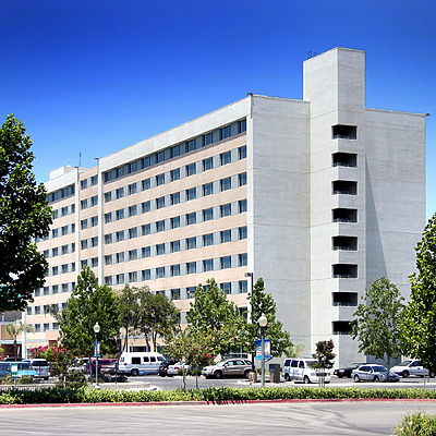 Holiday Inn Select by Jim Schwartz