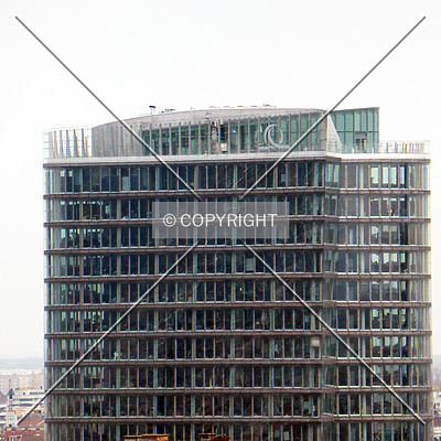Uniqa Tower by Nephilim