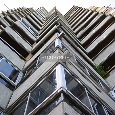 Edificio Luz by Victor Carcedo