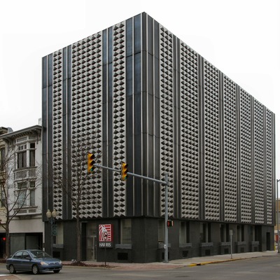 BMO Harris Bank Building by James Peacock