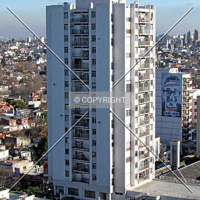 Torre Cristóbal Colón by Jerónimo Acosta