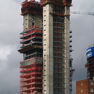 Torre Caja Madrid by Cesar Serrano