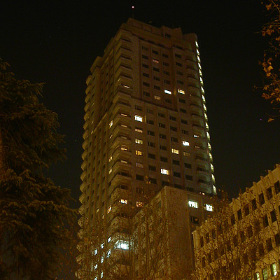 Torre de Madrid by Cesar Serrano
