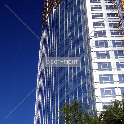 Torre Repsol YPF by Maximiliano Buono