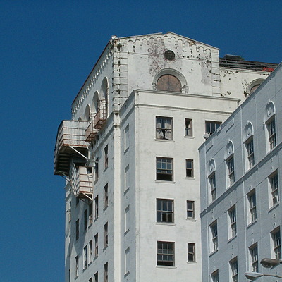 Hilton Capitol Center by Rodney Gunn