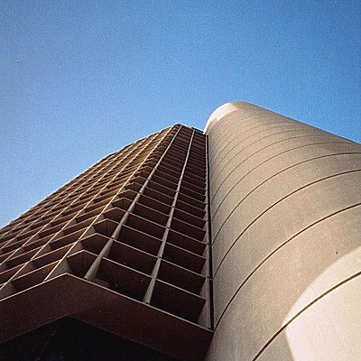 One Shoreline Plaza - North Tower by Kevin Lehnhardt