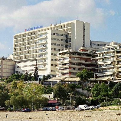Piraeus Metaxa Cancer Hospital by Gregory Maloukos