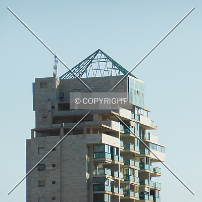 Atrium Centro Sol by Nephilim