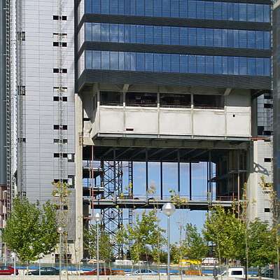 Torre Caja Madrid by Cesar Serrano