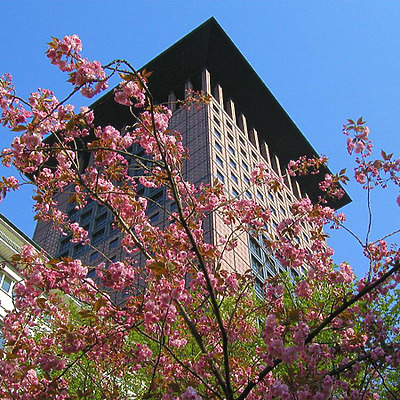 Japan Center by Oliver Klaus Graf