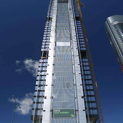 Torre Caja Madrid by Cesar Serrano