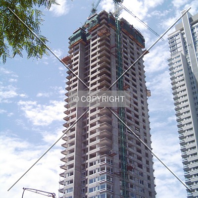 Torre del Parque by Maximiliano Buono