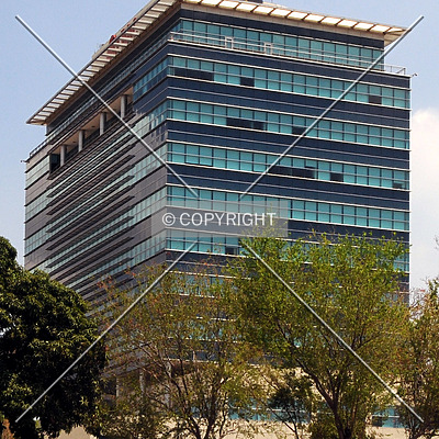 Edificio Pellas by Jorge Molina