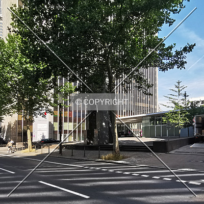 Frankfurter Büro Center by Nephilim