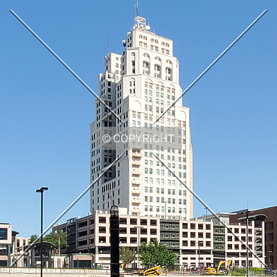 Oak Tower Building by Ryan Hildebrand