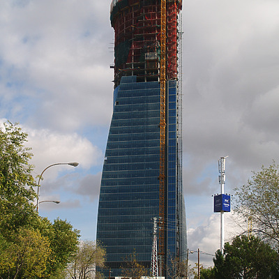 Torre Espacio by Cesar Serrano