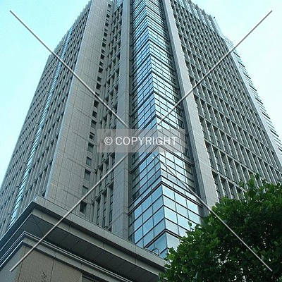 Marunouchi Building by Andrew Stewart