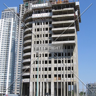 Torre Renoir 1 by Maximiliano Buono