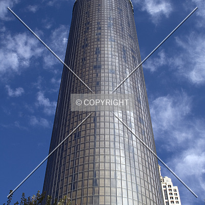 Westin Peachtree Plaza by Martin Bugajski