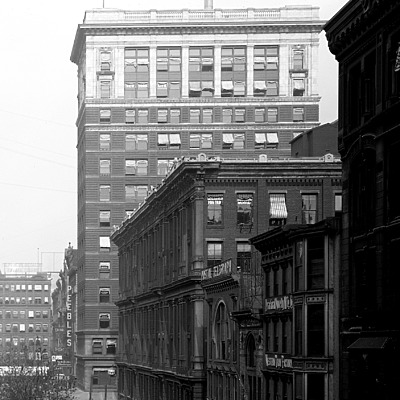 Tri-State Building by Library of Congress, Prints and Photographs Division, Detroit Publishing Company