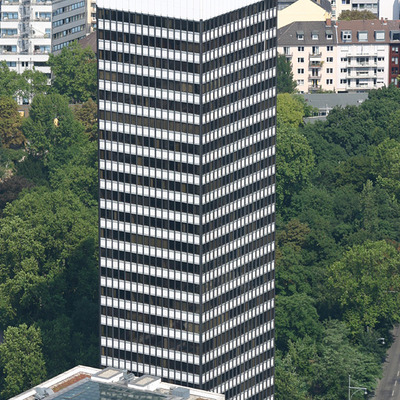 SGZ-Bank by Michiel van Dijk