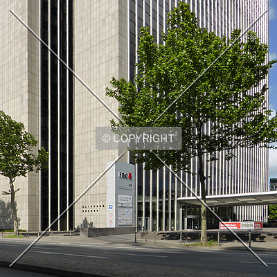 Frankfurter Büro Center by Nephilim
