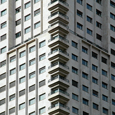 Torre de Madrid by John Bek