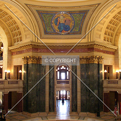 Wisconsin State Capitol by Chris Patriarca