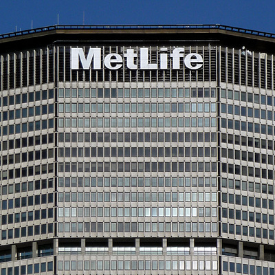 MetLife Building by Nate Lindsey
