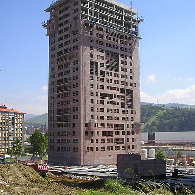 Torre IX by Mikel Allende