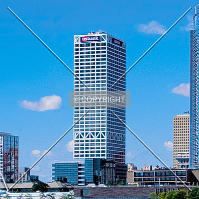 US Bank Center by Ryan Hildebrand