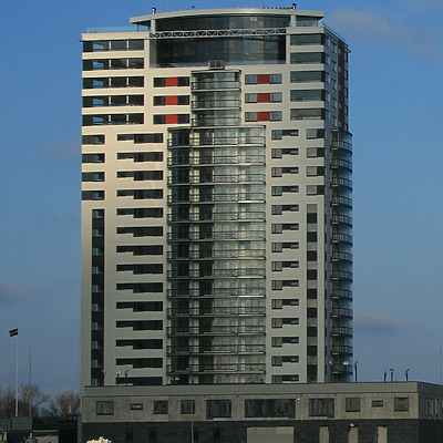 Skanstes virsotnes I by Laurijs Svirskis