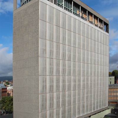 Høyblokka by Kjetil Balog