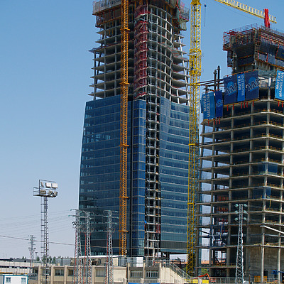 Torre Espacio by Cesar Serrano