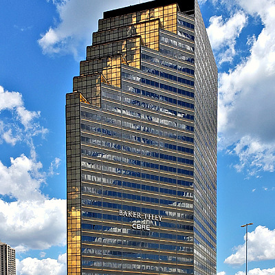 2000 Town Center by Ryan Hildebrand