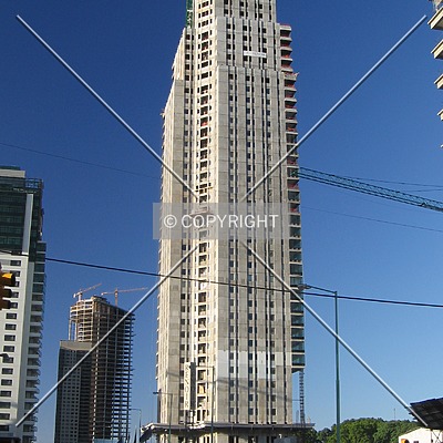 Torre Renoir 1 by Maximiliano Buono