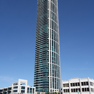 One Rincon Hill, South Tower by Michiel van Dijk
