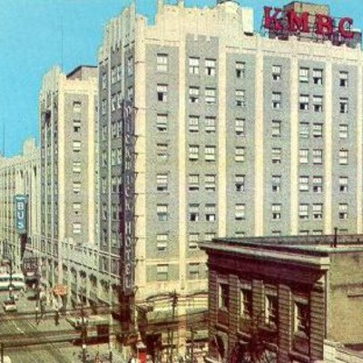 East 9 at Pickwick Plaza by Kodachrome