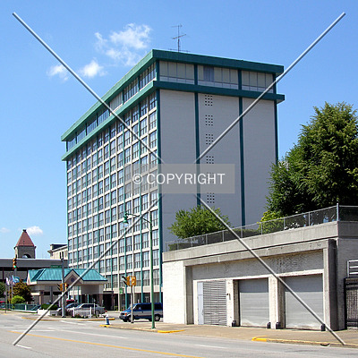 Four Points by Sheraton Charleston by Chris Patriarca