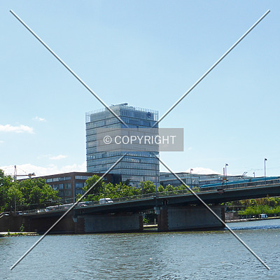 Allianz-Kai by Nephilim