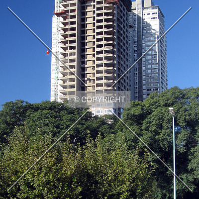 Torre del Boulevard by Maximiliano Buono