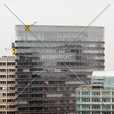 Raiffeisen-Holding Hochhaus by Nephilim