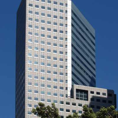 Suntec City Tower 1 by Horst Kiechle