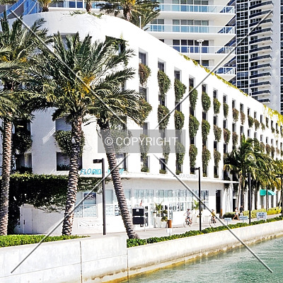 ICON at South Beach by Jorge Molina