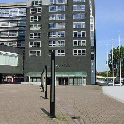 Weena-Center by Michiel van Dijk