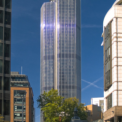 Tower 42 by Cesar Serrano