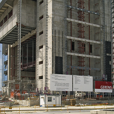 Torre Caja Madrid by Cesar Serrano