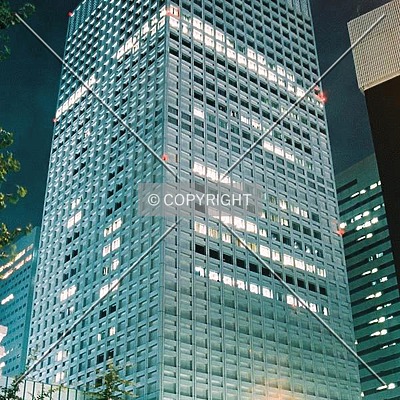 KDDI Building by Andrew Stewart