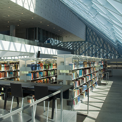 Seattle Central Library by Pavel Toczynski
